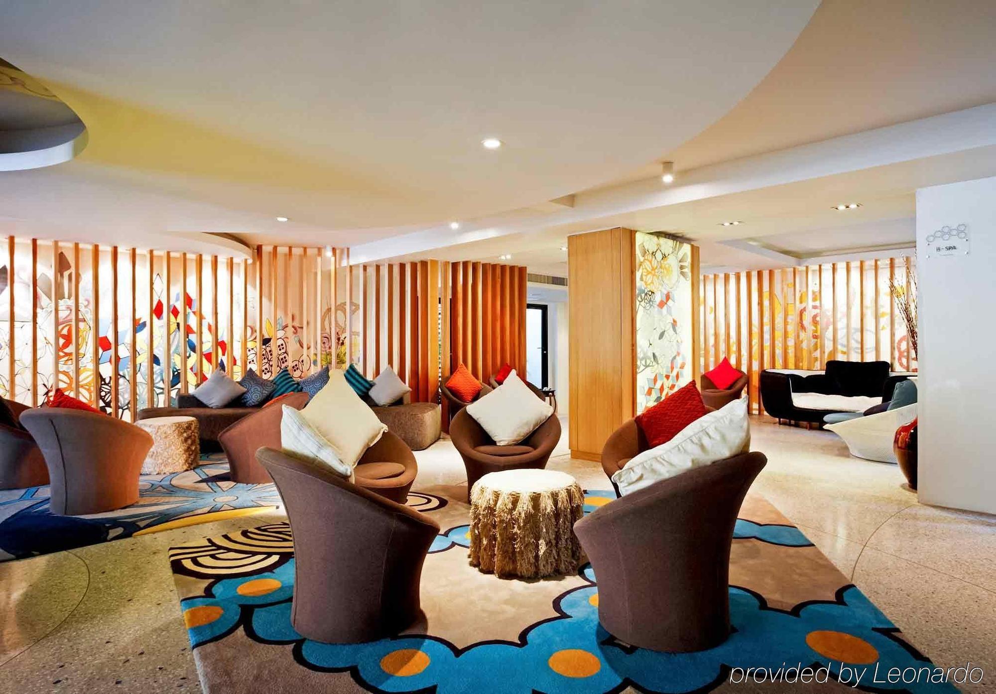 B - Lay Tong Resort Phuket Interno foto