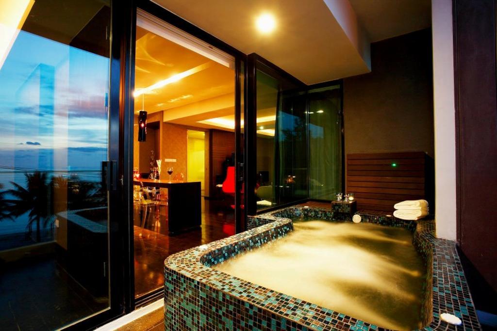 B - Lay Tong Resort Phuket Esterno foto